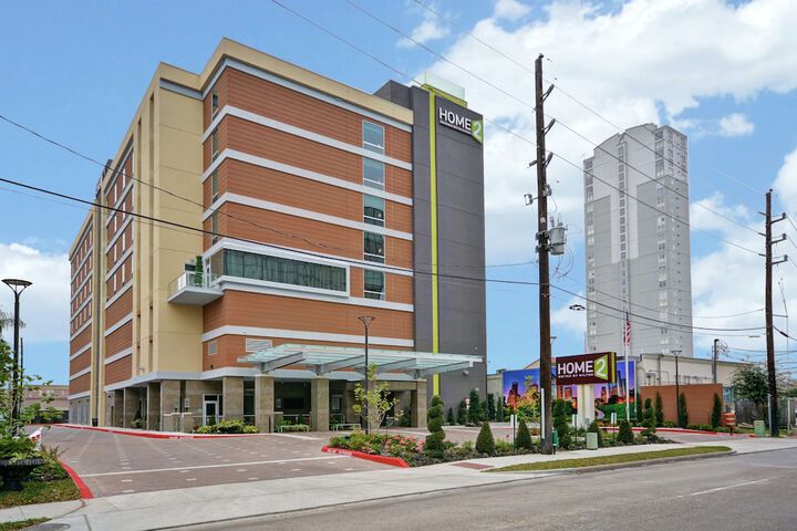 Hotel 5 of 39