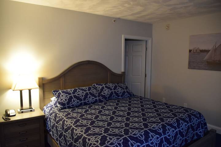 Room 50 of 69