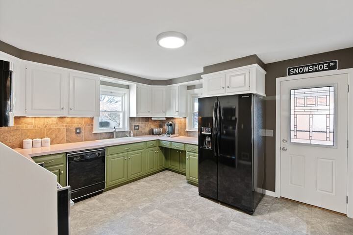 sweet Serenity" Stay 10 Minutes From Hershey 3 Bedroom Home by RedAwning