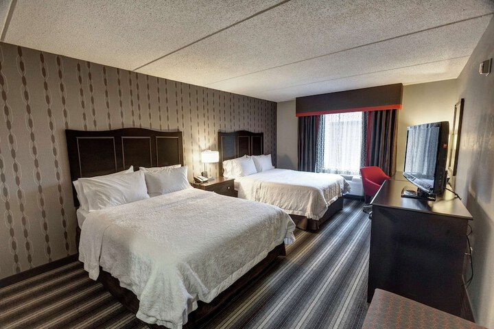 Room 21 of 46