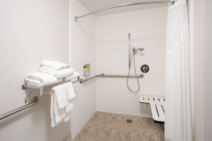 Holiday Inn Express Yreka-Shasta Area by IHG
