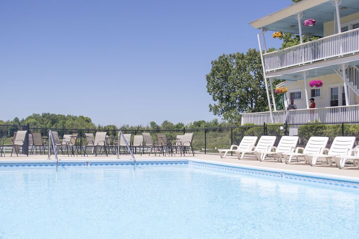 Pool 6 of 33