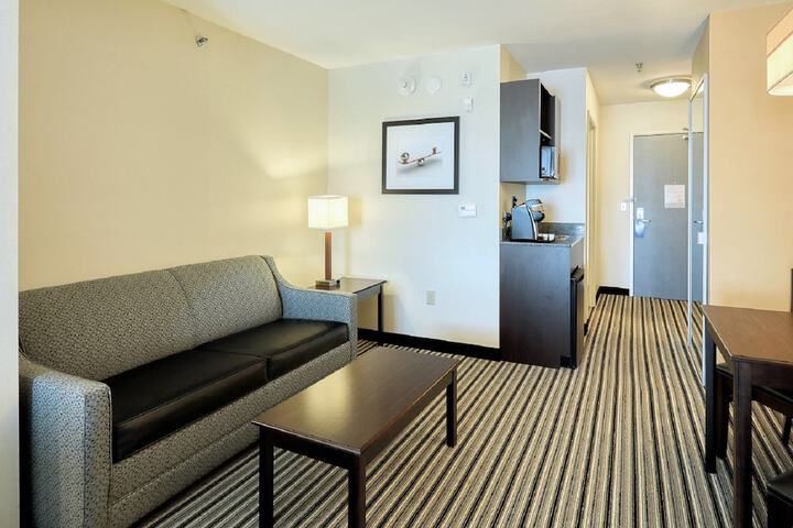 Room 29 of 48