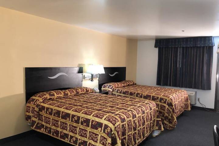 Room 20 of 34