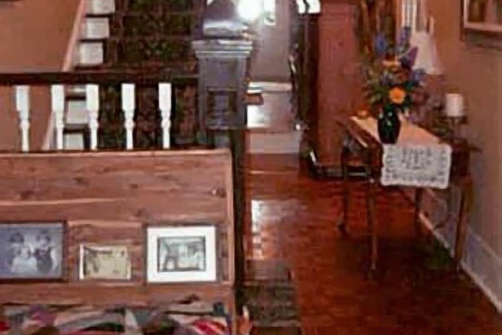 Hotel Interior 9 of 28