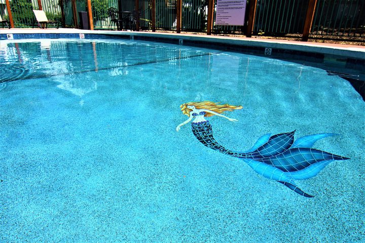 Pool 8 of 64