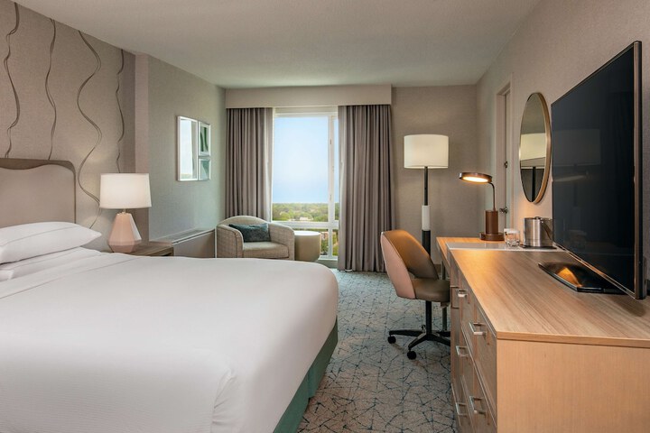 DoubleTree by Hilton Chicago - North Shore Conference Center