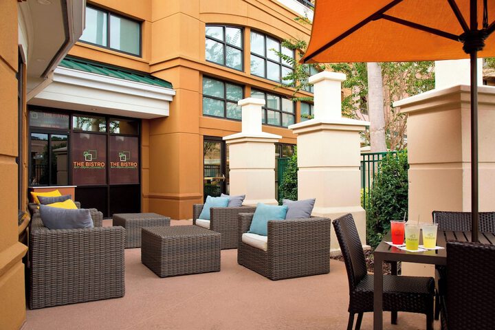 Courtyard Orlando Lake Buena Vista in the Marriott Village