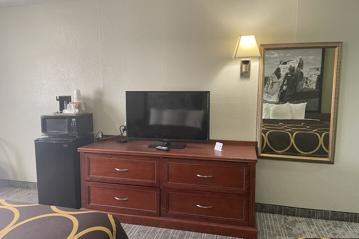 Room 47 of 54