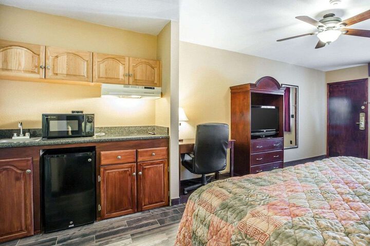 Quality Inn & Suites Cameron Park Shingle Springs