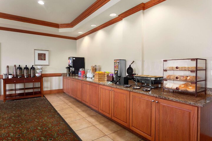 Breakfast/Coffee Service 12 of 16