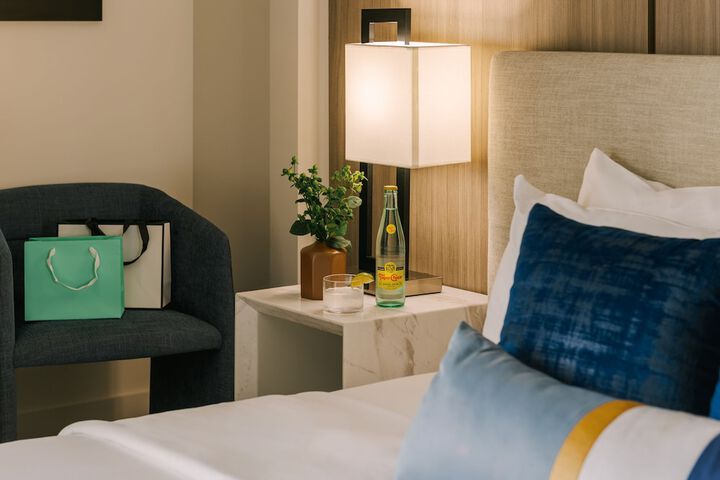 Room 21 of 54