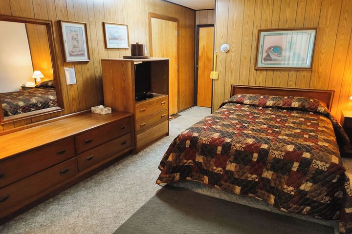 Room 36 of 49