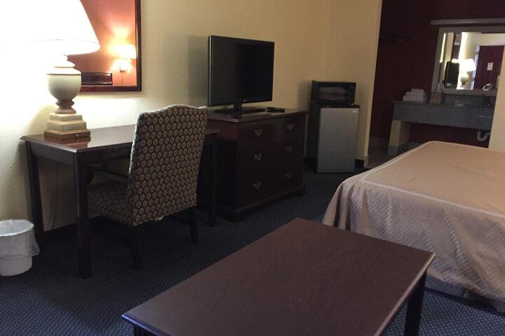 Executive Inn