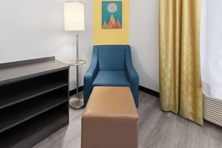 Room 39 of 52