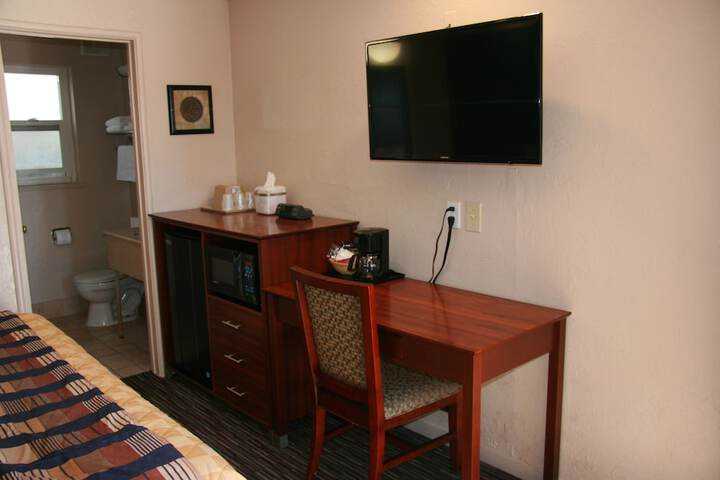 Room 38 of 49