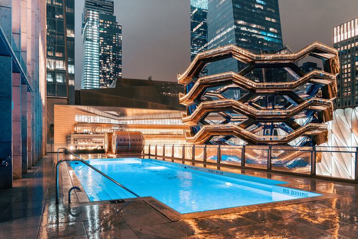 Pool 62 of 141