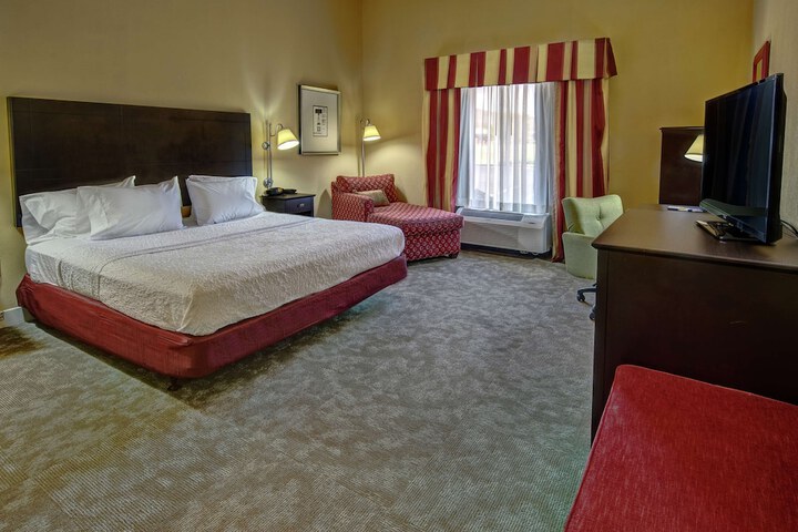 Room 14 of 72