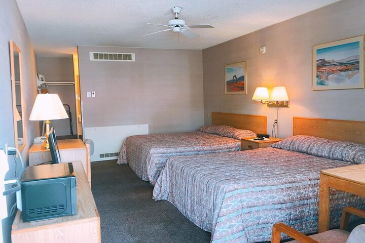 Room 27 of 29