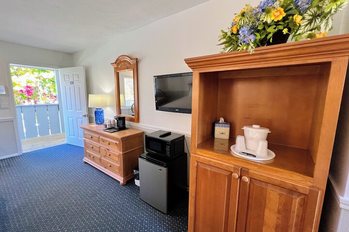 Room 26 of 67