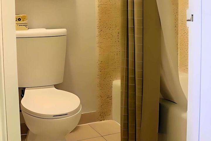 Room 20 of 27