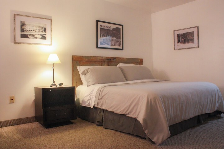Room 15 of 16