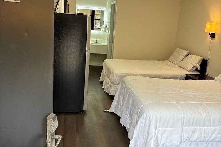 Suite Stay Talladega