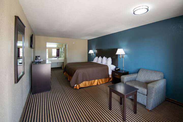 Room 26 of 41