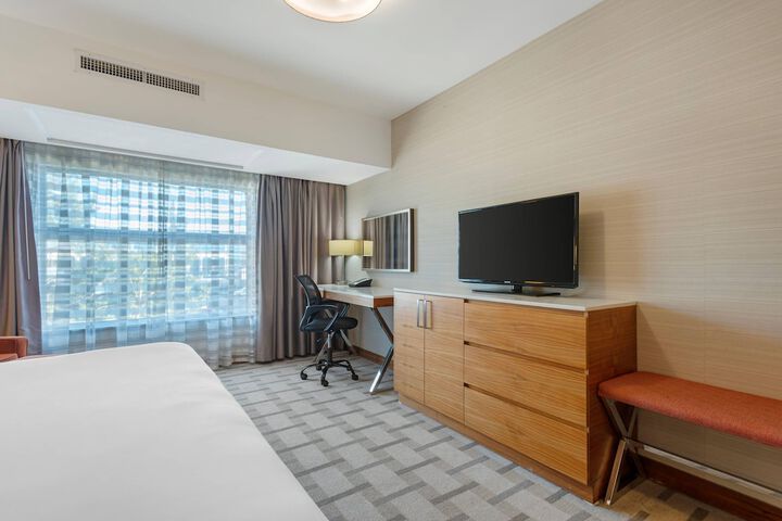 Radisson Hotel & Conference Centre Calgary Airport