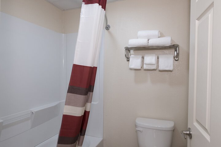 Room 26 of 43