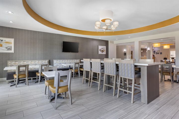 Best Western Plus Lampasas Inn & Suites