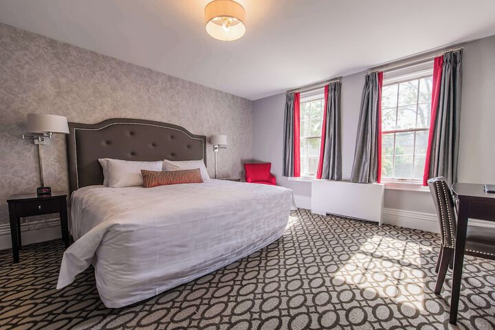 Idlewyld Inn & Spa