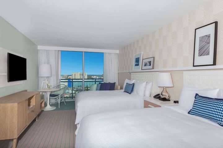 Room 44 of 123