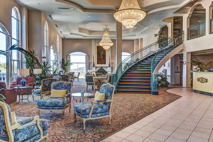 Hotel Interior 49 of 165