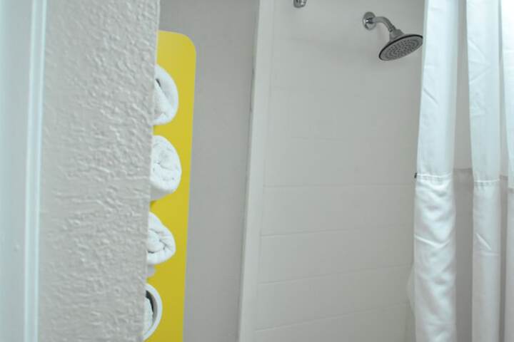 Room 18 of 26