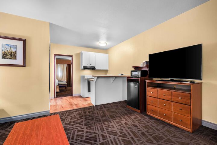 Room 19 of 33