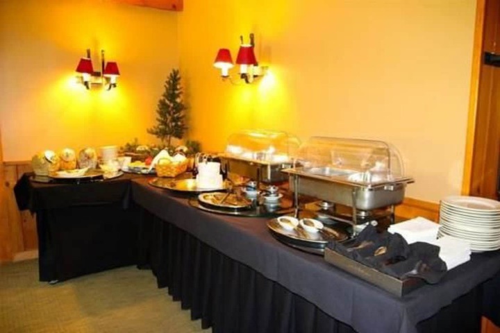 Northern Lights Lodge