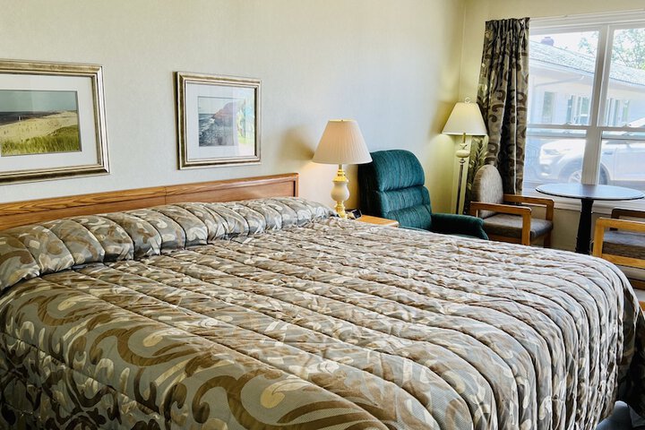 Room 42 of 81