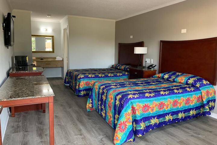 Room 16 of 21