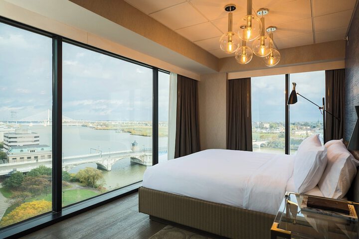 Renaissance Toledo Downtown Hotel