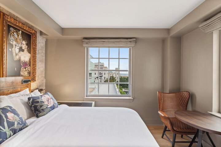 Hotel Indigo Baton Rouge Downtown by IHG
