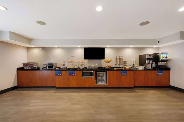 Best Western Inn & Suites Lemoore