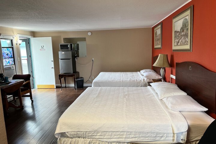 Room 19 of 51
