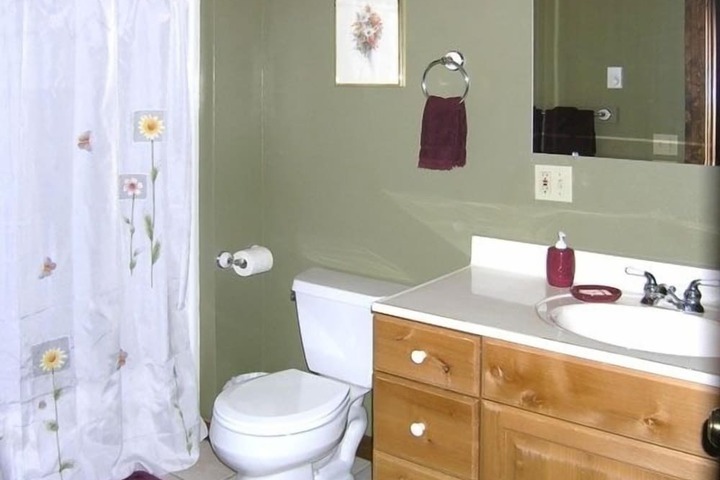 Room 8 of 25