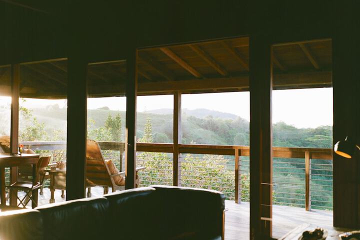 Room 6 of 13