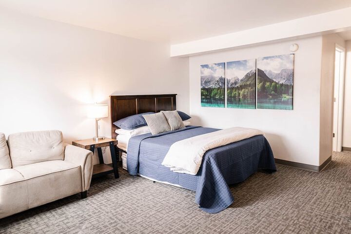 Room 19 of 25