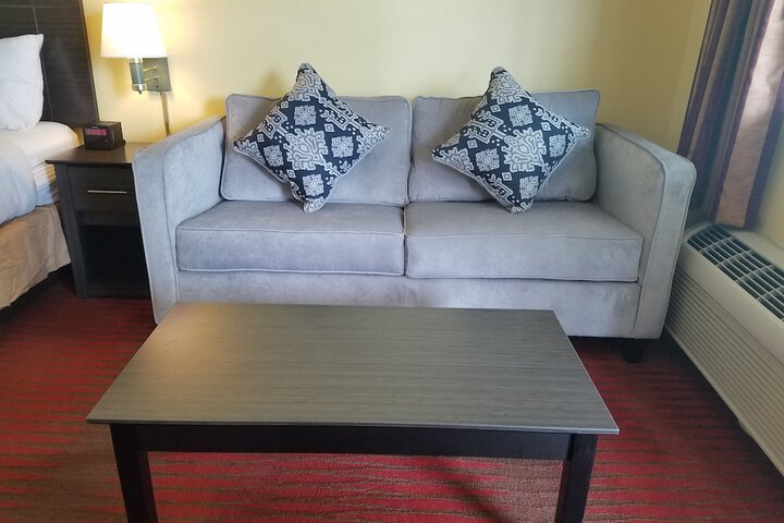 Room 32 of 41