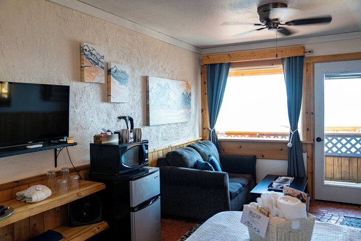 Room 54 of 151