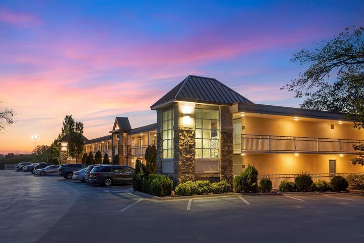 Hotel 3 of 45