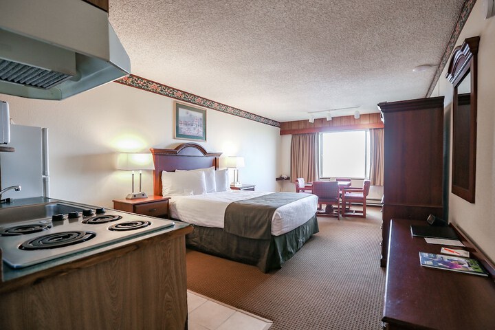 Room 16 of 76